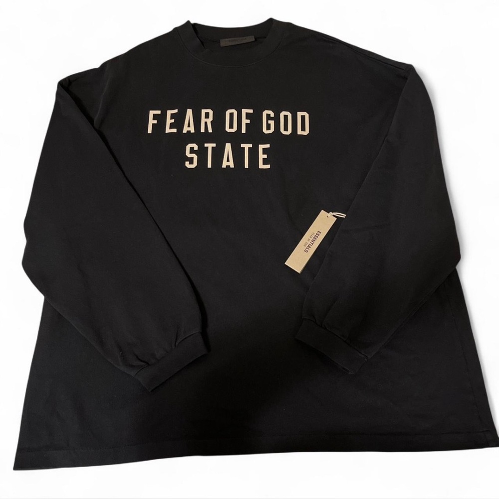 Fear of God ESSENTIALS Men’s Oversized Heavyweight Long Sleeved Crewneck Tee NWT